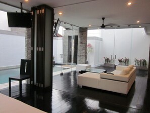 Interior - 30% off 8-2brs En Suites Ultra Modern Best Of The Best In Seminyak Best Location (Seminyak)