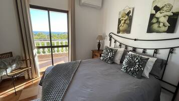 2 chambres, fer et planche Ă repasser, lit parapluie, Wi-Fi gratuit