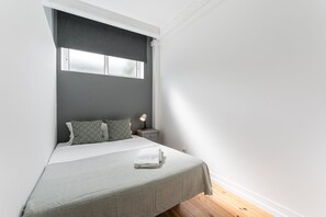 2 bedrooms, internet, bed sheets - GuestReady - Gold Leaf GF (Porto)