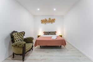 1 sovrum, internet och sängkläder