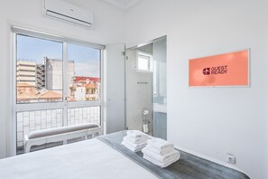 1 bedroom, internet, bed sheets - GuestReady - Gold Leaf 3B (Porto)