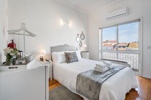 1 bedroom, internet, bed sheets - GuestReady - Gold Leaf 3B (Porto)