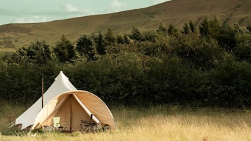 Superior tent, privébadkamer, uitzicht op bergen (Couples-Only) | Exterieur