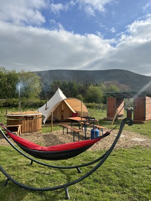 Tenda Superior, kamar mandi pribadi, pemandangan gunung (Couples-Only) | Eksterior