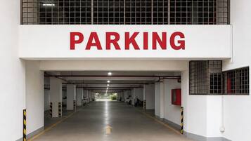 Free self parking