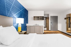 Suite, 1 très grand lit et 1 canapé-lit, non-fumeurs (Upgrade) | Literie de qualité supérieure, matelas mémoire de forme