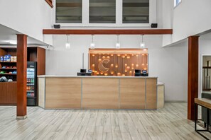 Lobby - Comfort Inn & Suites (Livingston)