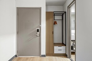 Standard Room, 2 Queen Beds, Non Smoking