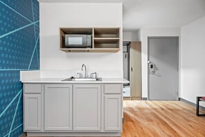 Suite, 1 King Bed with Sofa bed, Non Smoking (Upgrade)