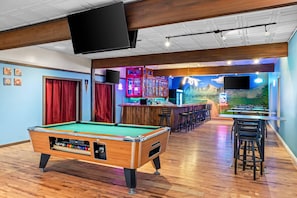 Lounge - Comfort Inn & Suites (Livingston)