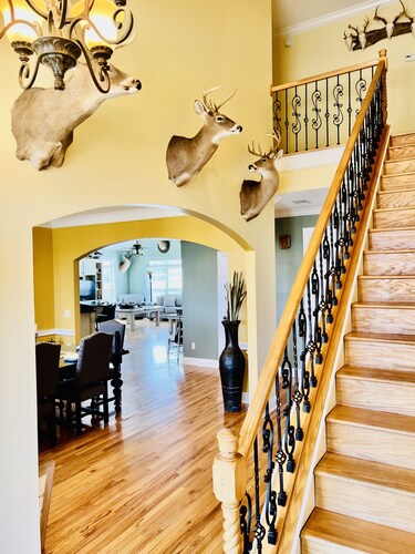 Covey Point offers a cozy space for 12 w/ a game room & an outdoor living area! 