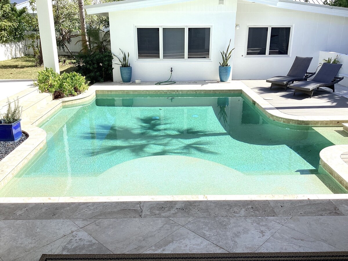 Photo 20 of Old Naples House 1 1/2 Blocks to Beach on 2nd Ave N