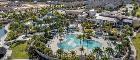 Piscine extérieure, piscine chauffée