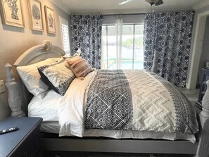 3 Schlafzimmer, Schreibtisch, Bügeleisen/Bügelbrett, kostenloses WLAN