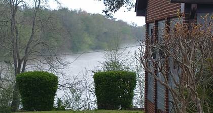 Get the camp vibe with this cottage on the lake.