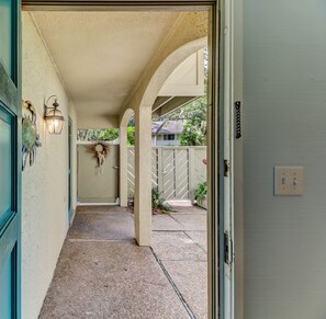 Property grounds - Relaxing, Semi-Private, 2 bed/2 bath, Golf, Beach (Amelia Island)