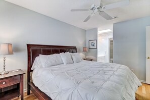 3 bedrooms, internet, bed sheets