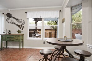 Dining - ★ Contemporary 3BR Ranch in S. Central Austin ★ (Austin)