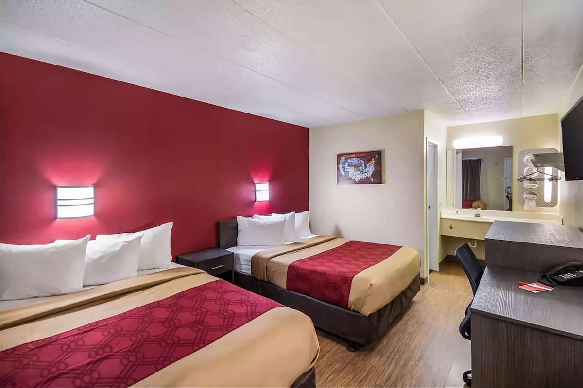 Desk, iron/ironing board, free WiFi, bed sheets