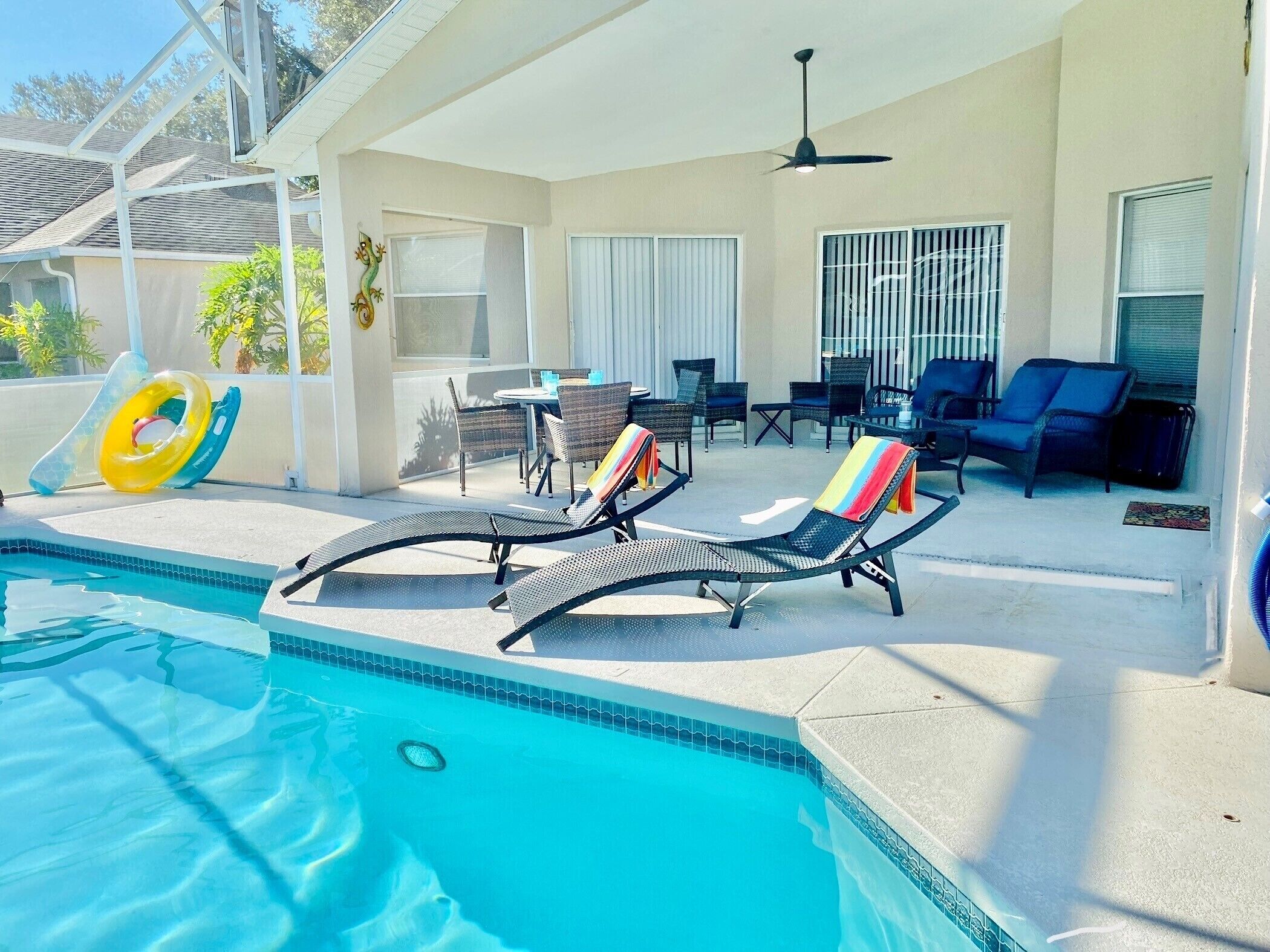Quiet Sun Villa. Close to Disney, Universal, Golf Courses. Private Heated Pool!