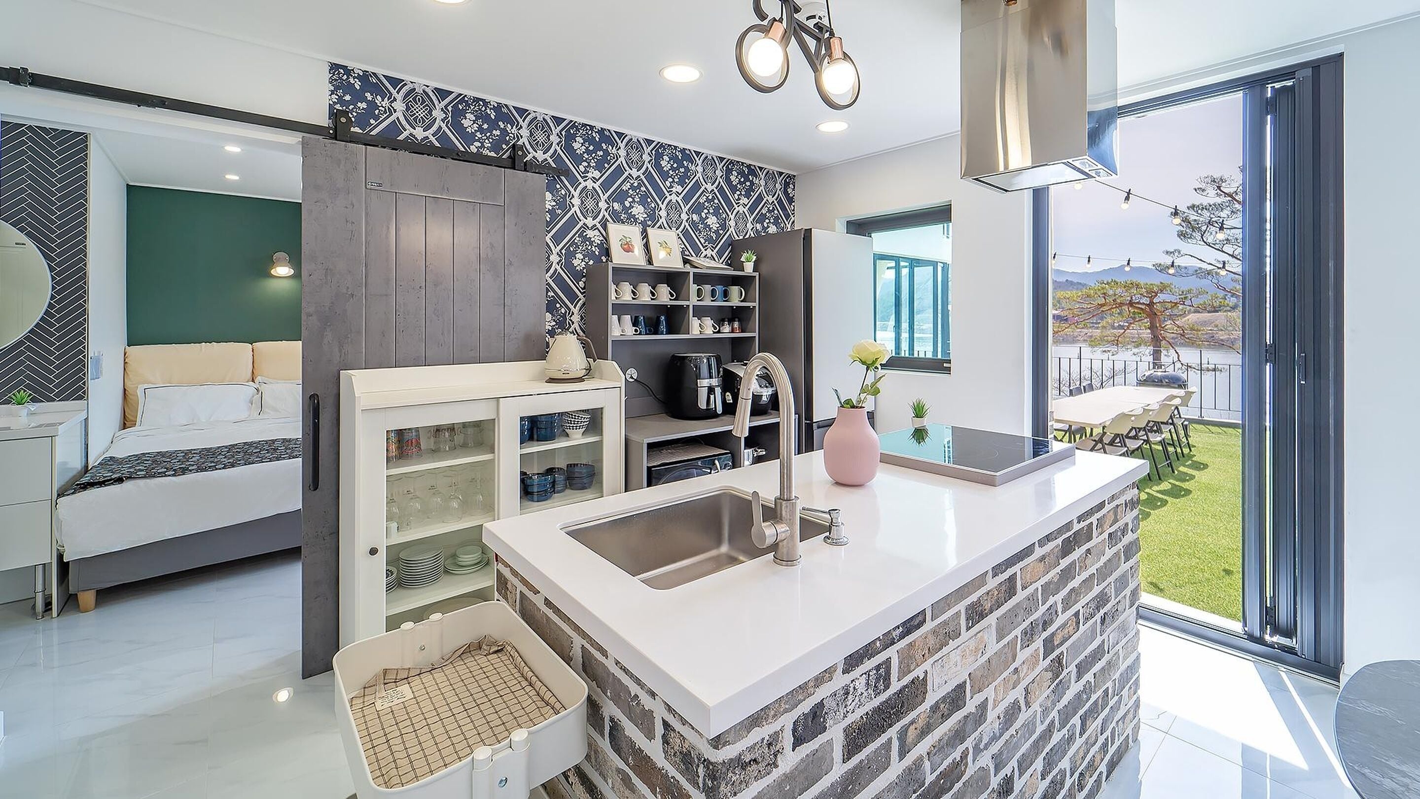 Basic Room, 2 Bedrooms (Dokche poolvilla(2floor,party room)) | 2 bedrooms, free WiFi