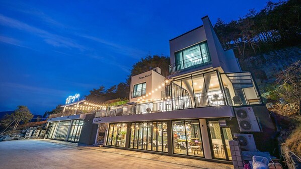 Exterior - Chungnam Cheongyang Kongmaea Poolvilla (Cheongyang)