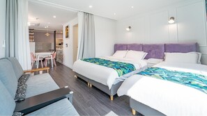 Basic Room, 4 Bedrooms (Dokchepoolvilla(2~3floor,party room)) - Chungnam Cheongyang Kongmaea Poolvilla (Cheongyang)