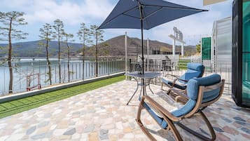 Basic Room, 2 Bedrooms (Dokche poolvilla(2floor,party room)) | 2 bedrooms, free WiFi