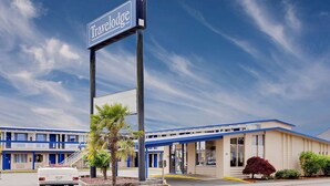 Exterior - Travelodge Aberdeen WA (Aberdeen)