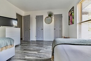2 chambres, fer et planche Ă repasser, Wi-Fi gratuit, draps fournis