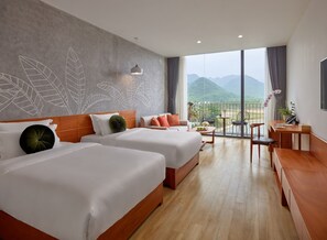 Junior Suite room | 1 bedroom, premium bedding, minibar, in-room safe