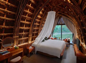 Bungalow (Serena) | Utsikt mot innsjø