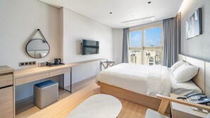 Basic Room, 1 Bedroom (B619 (Ocean view)) | 1 bedroom, free WiFi