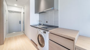 Basic Room, 1 Bedroom (A420) | 1 bedroom, free WiFi