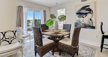 Bright, Airy Oceanview Condo on Amelia Island!