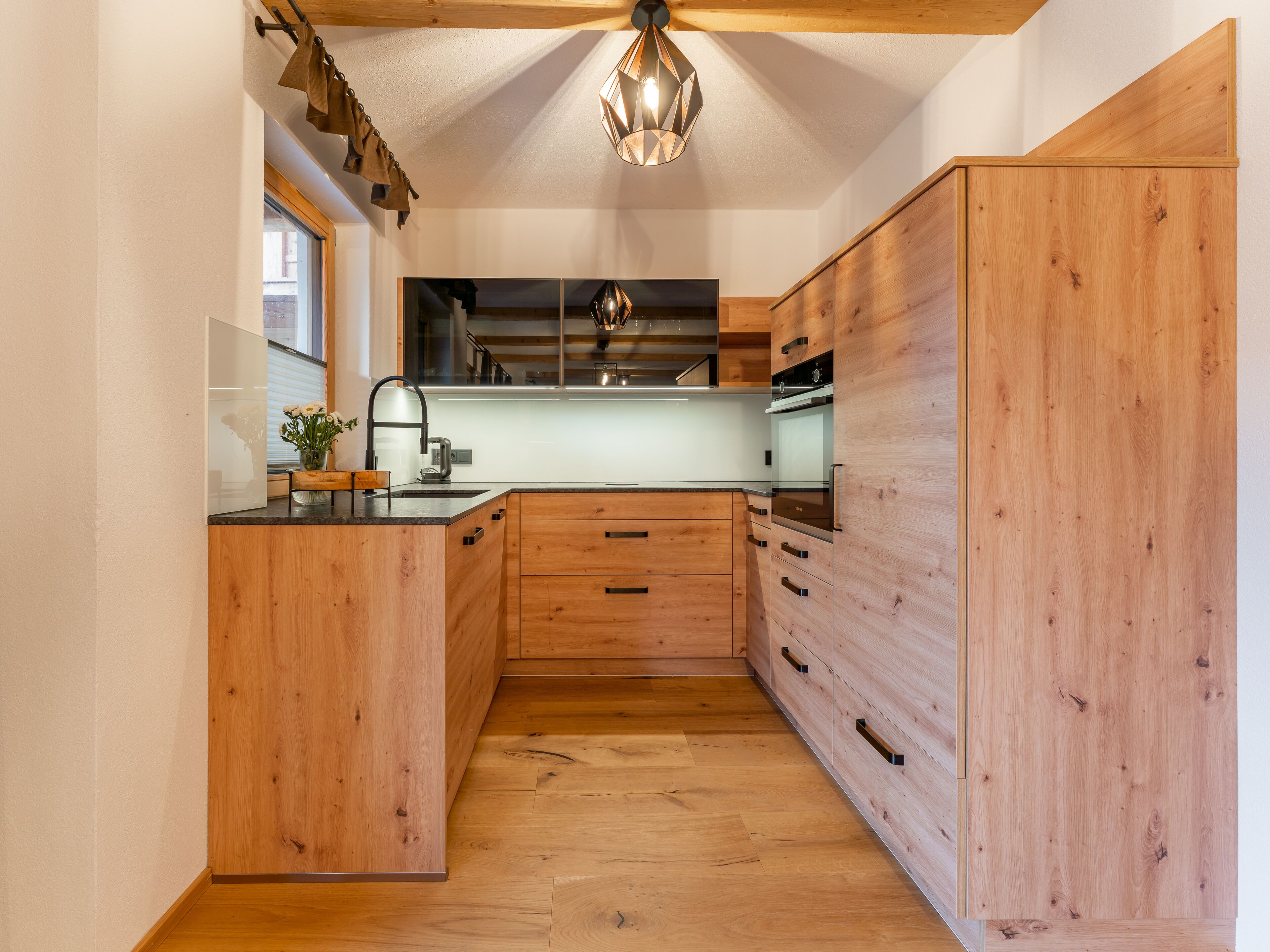 Kühlschrank, Ofen, Herdplatte, Geschirrspüler