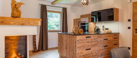 Køleskab, ovn, kogeplade, opvaskemaskine