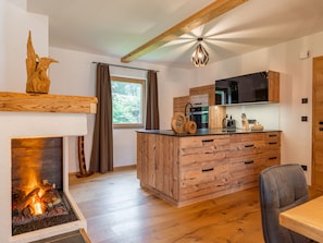 Fridge, oven, stovetop, dishwasher - Exquisite apartment with private sauna (Mauterndorf)