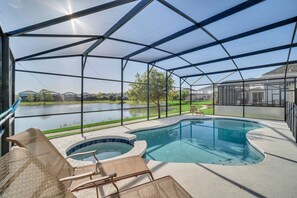 Beheizter Pool