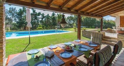 Eretria Retreat Villa:< 90 min from Athens Airport