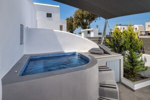 Exterior - Potamida Suites (Santorini)