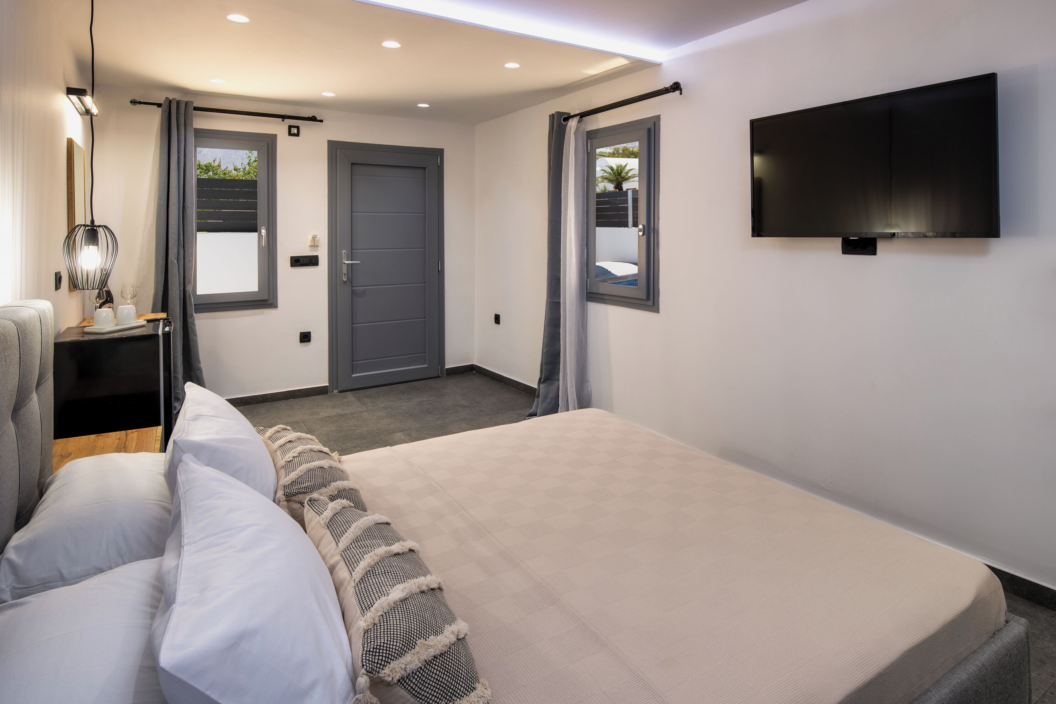 Basic Room | Free WiFi, bed sheets