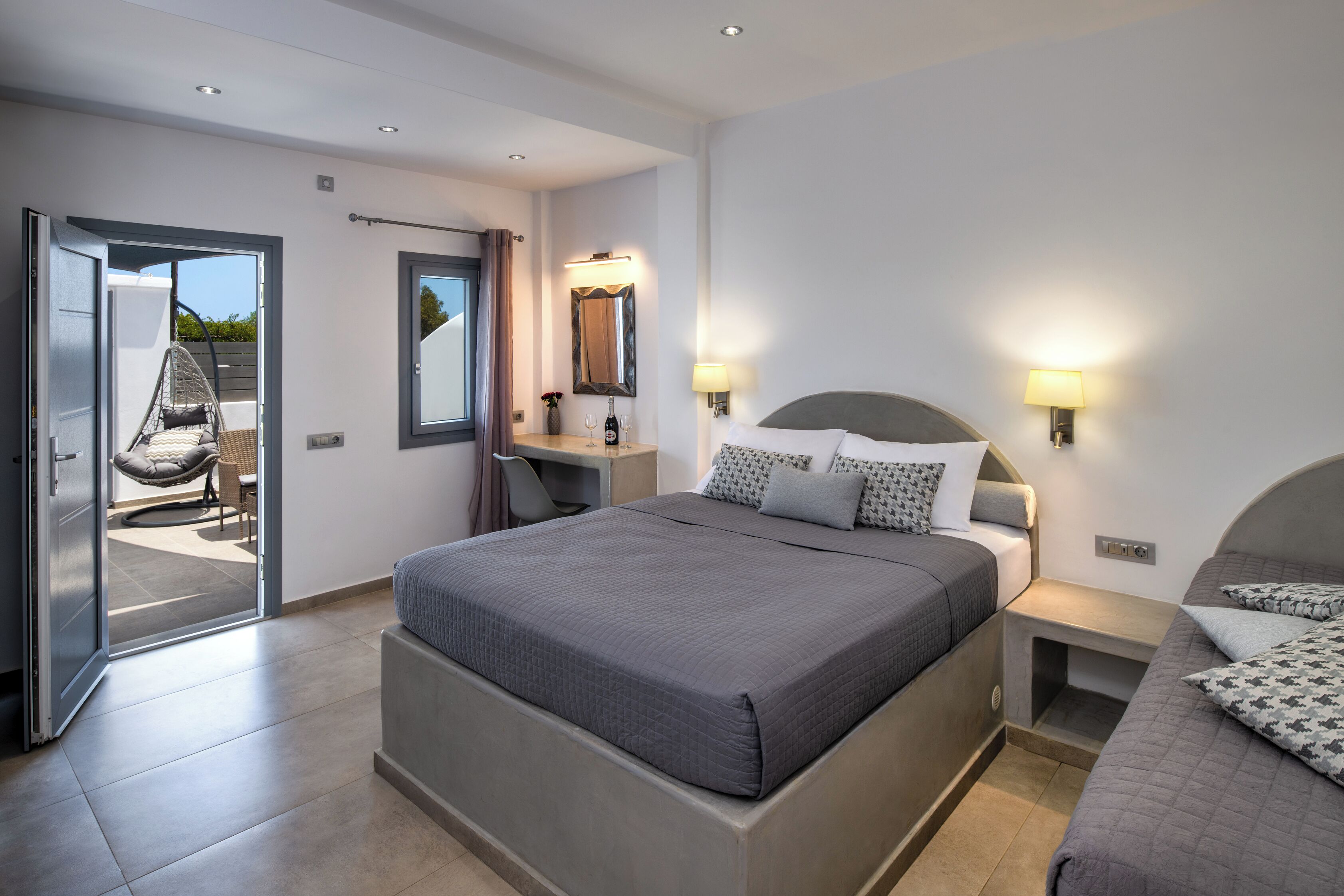 基础双人房 | 免费 WiFi、床单