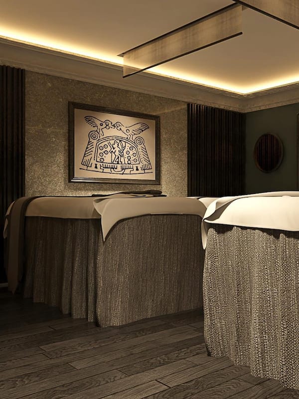 Couples treatment room(s), body treatments, hydrotherapy, aromatherapy