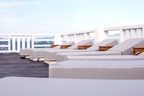 Sun deck - Oniro Skiathos (Skiathos)