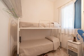 3 Schlafzimmer, Bügeleisen/Bügelbrett, Bettwäsche, Rollstuhlgeeignet