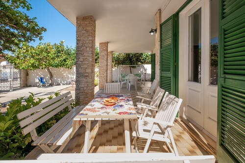 Villa "Edy" near the Beach with Terrace & Garden