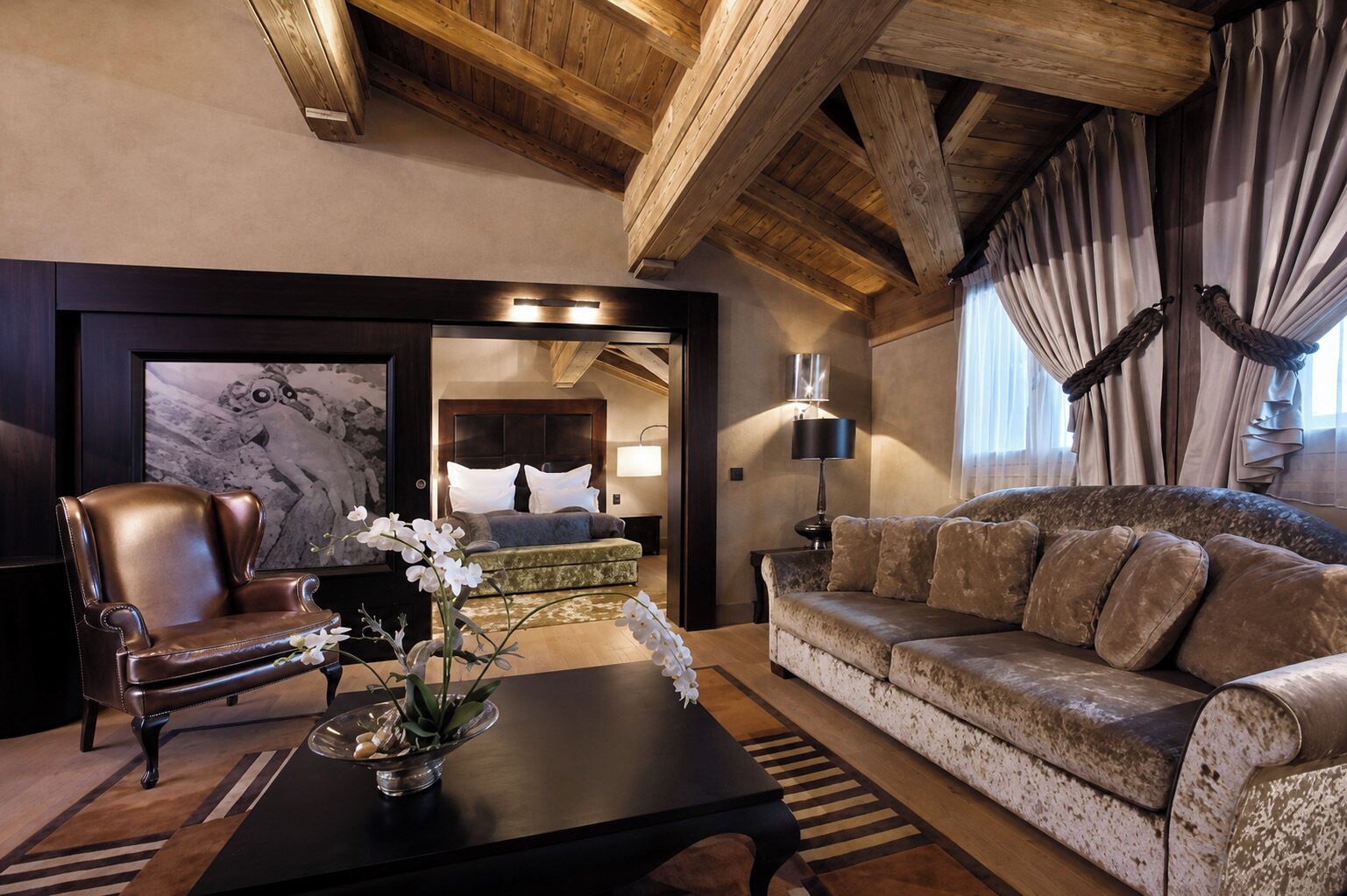 Premium Apartment | Minibar, in-room safe, blackout drapes, soundproofing