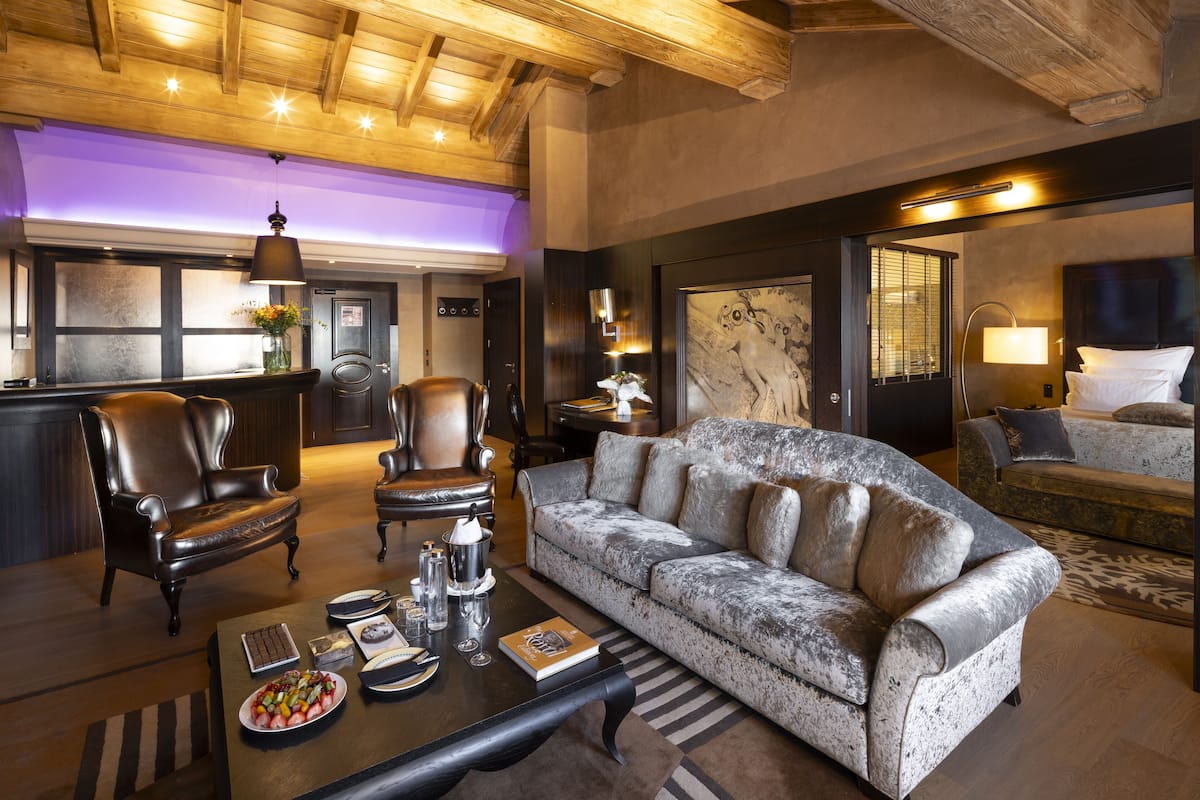 Suite Premium | 2 habitaciones, minibar y caja de seguridad en la habitación
