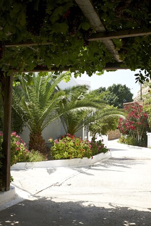 Exterior - ELEATERRA HOTEL (Faistos)